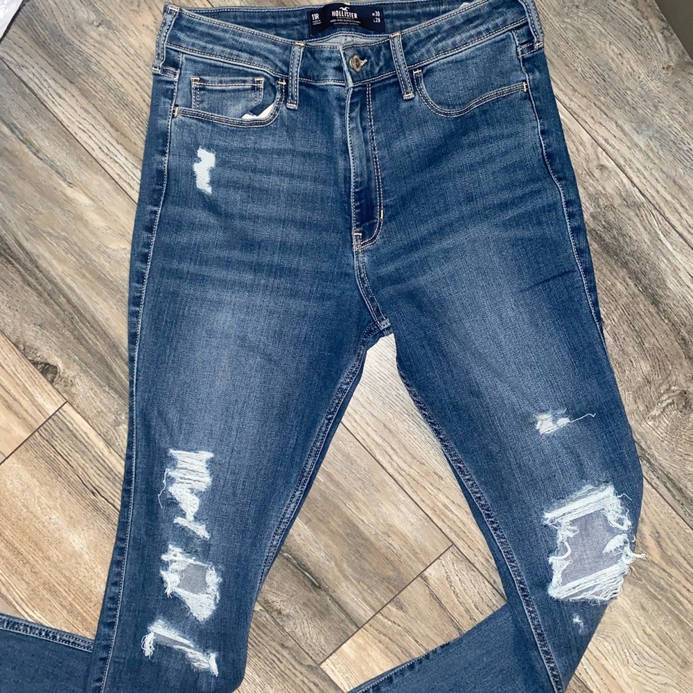 Hollister pants